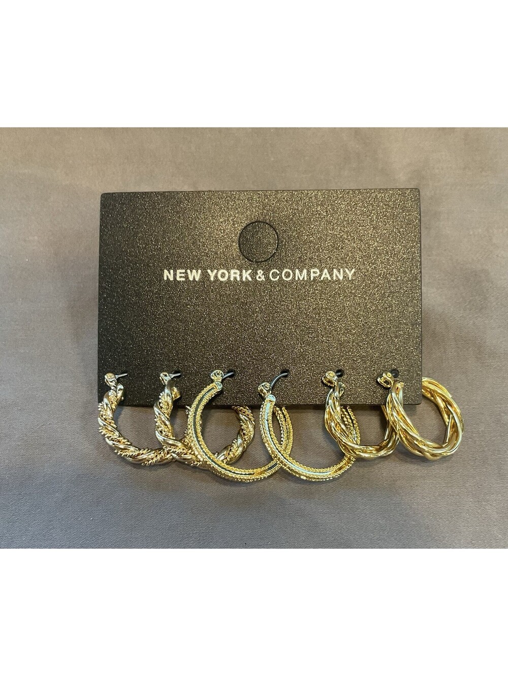 NWT New York And Company Gold Tone Hoop Earring 3 Pair Set #1436